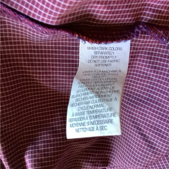 Van Heusen Dress Shirt - Picture 5 of 6